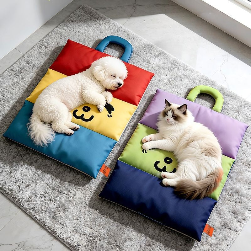 Double-Sided Tri-Fold Dog & Cat Mat – All-Season Foldable Bite-Resistant Pet Bed Mat, Reversible Cooling & Warm Nest Pad for Dogs & Cats, Multiple Size Options for Crate Floor Home Use