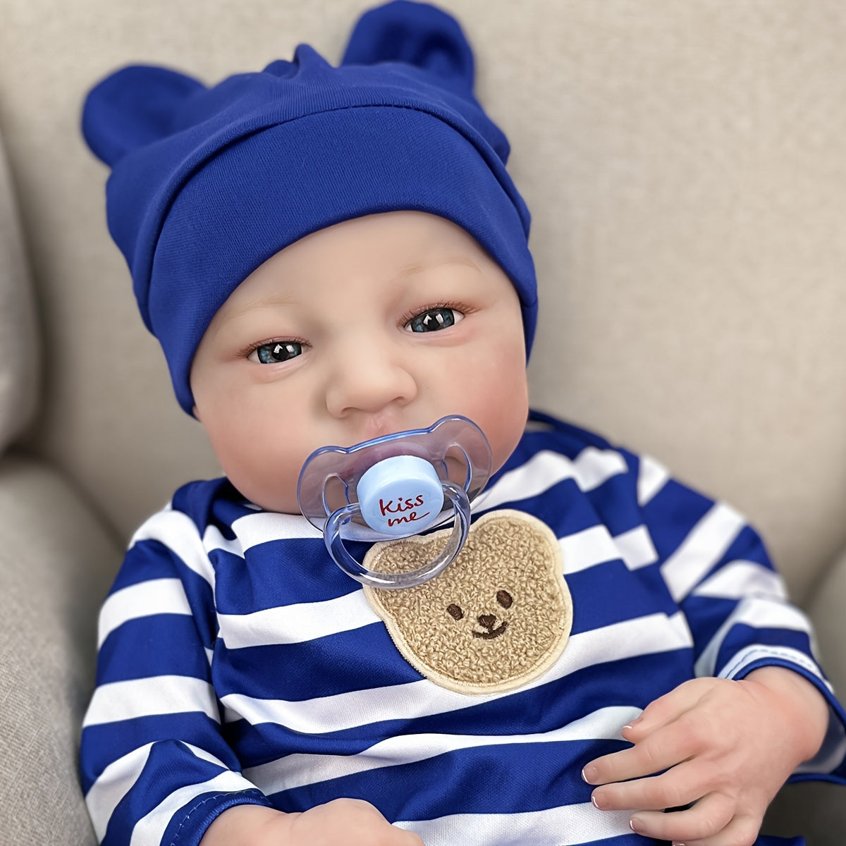 Reborn Baby Doll 17 Inch Realistic Newborn with Hand-Painted Hair, Soft Vinyl & Cloth Body, Magnetic Pacifier - Lifelike Baby Girl Doll with Rooted Eyelashes, Birthday Christmas Gift for Collectors & Girls