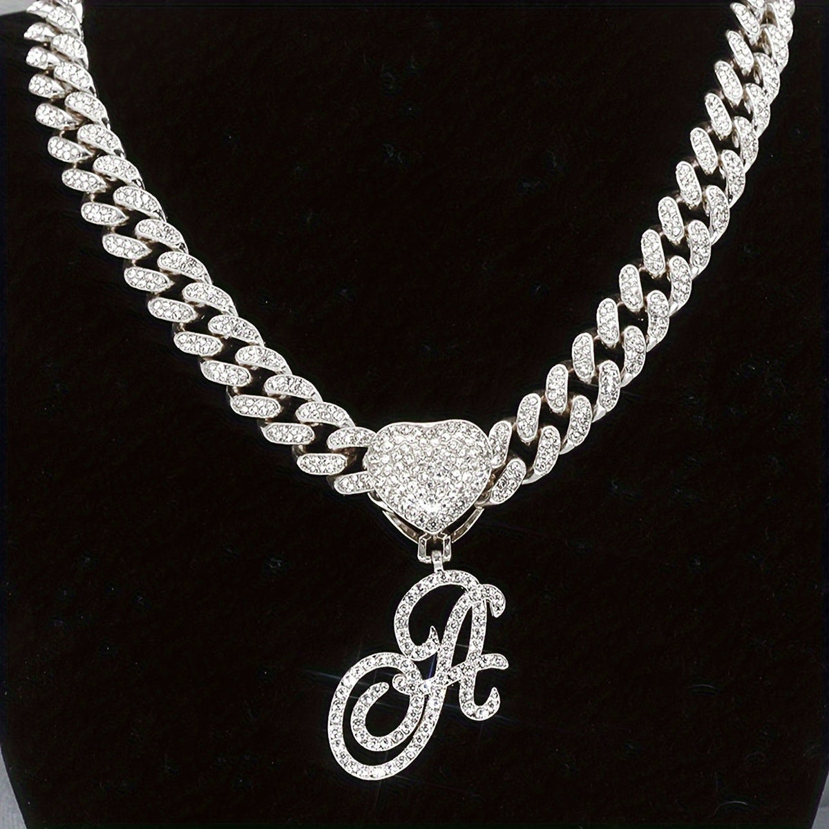 Initial Letter Necklace for Men & Women – Personalized A-Z Silver Cuban Chain with Heart Pendant, Hip Hop Style, 45cm / 17.71in, Perfect Gift for Sports Fans, Birthdays & Everyday Wear