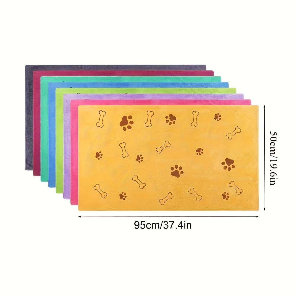Quick-Dry Pet Towels 4-Pack – Soft Absorbent Polyester Dog Bath Towels with Paw Print Design for Bathing & Drying Medium Dogs, Random Assorted Colors, Reusable Grooming Towel Set