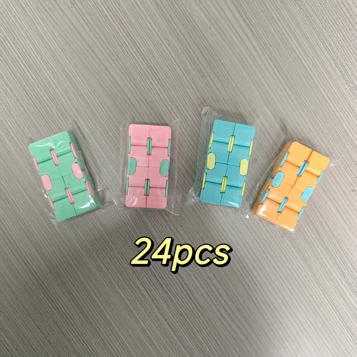 Infinite Flip Cube Puzzle Toy 6-24 Pack, Mini Brain Teaser Desktop Fidget Cube for Kids Adults, Relaxing Stress Relief Sensory Toy, Birthday Party Favor Halloween Christmas Thanksgiving Gift Random Colors