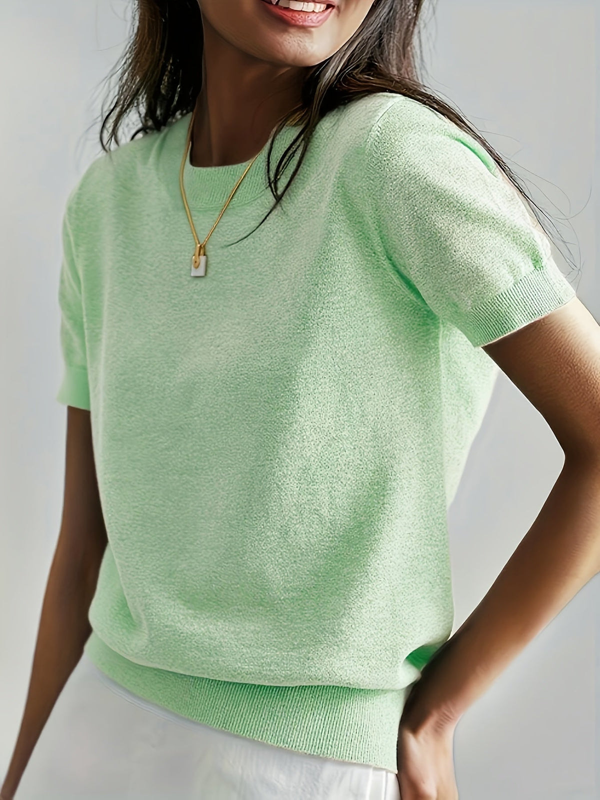 Women's Minimalist Solid Color Short Sleeve Pullover Top Round Neck High Elasticity Knit Tee - Casual Lightweight Everyday Basic for Spring Summer Outdoor Wear