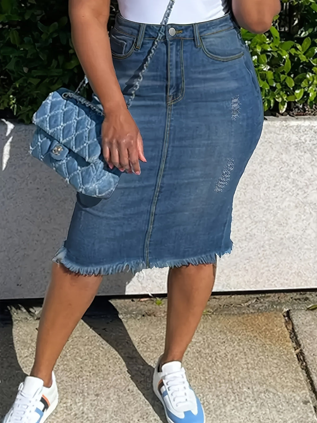 Women's Vintage High-Waisted Denim Midi Skirt – Stretch Raw Hem Distressed Look, Machine Washable, Non-Transparent, Sea Blue, Sizes XS-XXL, Casual Spring Summer Fall Skirt