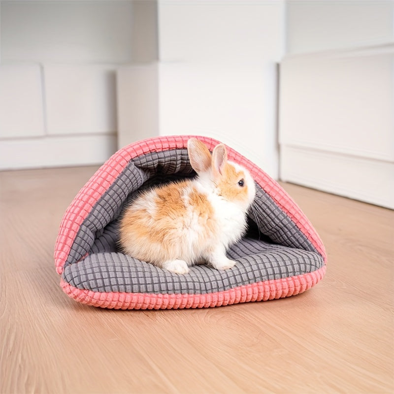 Guinea Pig Hideout Warm Sleeping Bag for Small Animals, Soft Semi-Enclosed Cozy Bed for Rabbits, Ferrets, Hedgehogs, Squirrels & Kittens, Machine Washable Small Pet Hideout Nest, Plush Snuggle Sack