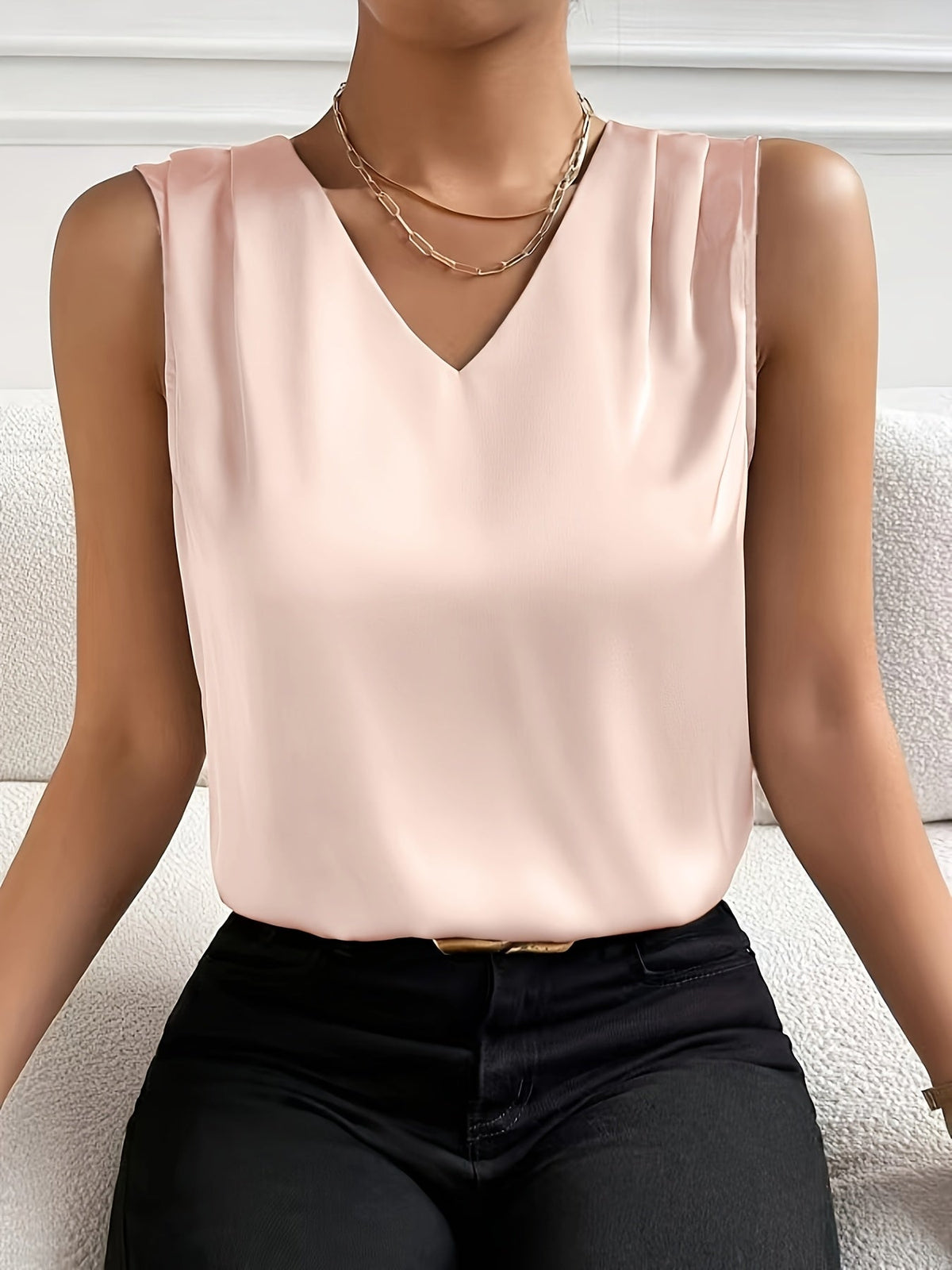 Women's Solid Color Sleeveless V-Neck Backless Blouse Top – 95% Polyester Stretch Elegant Party Top for Wedding, Holiday & Special Occasions