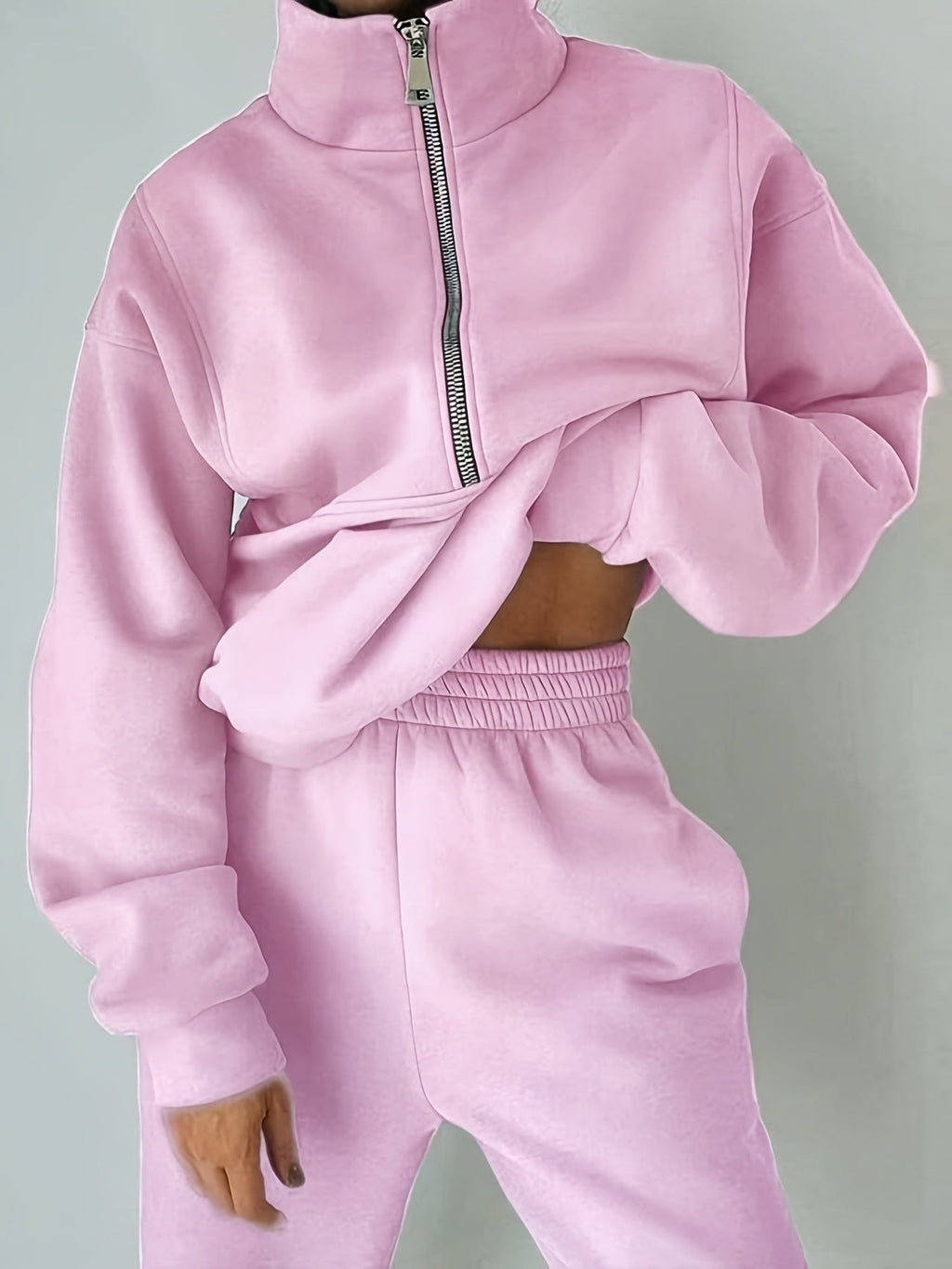Women's Fleece Two-Piece Set – Sporty Street Casual Sweatshirt & Pants Outfit, Soft Cozy Matching Loungewear Set, 10 Colors, Sizes S-XXL, Everyday Athleisure Fashion