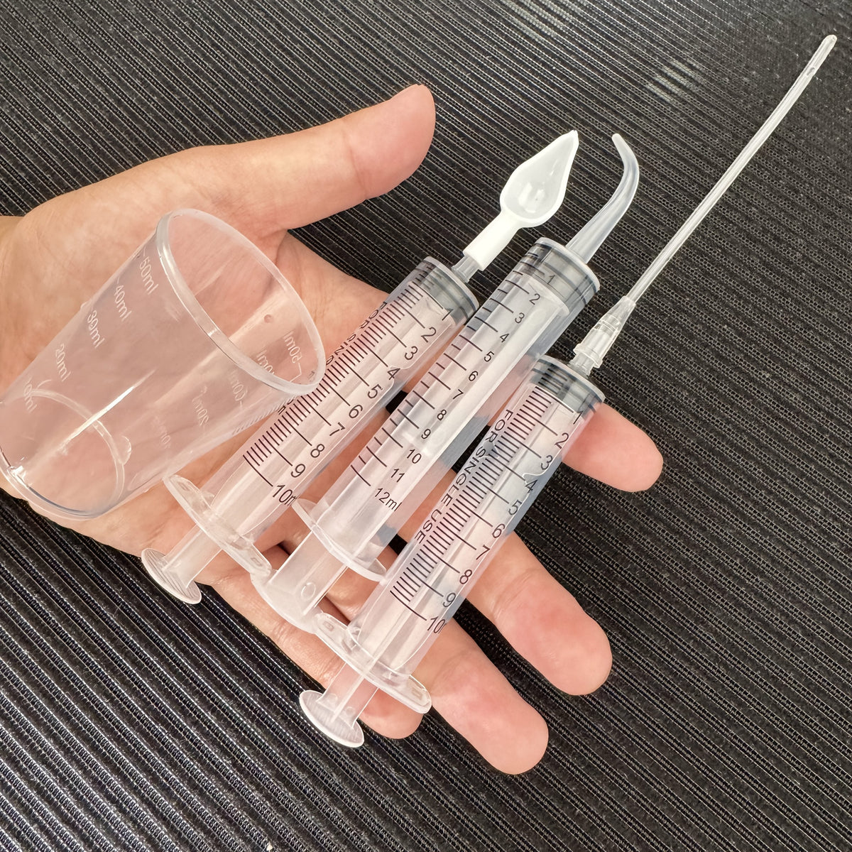 Bird Feeding Syringe Tube Set 6pcs Hand-Feeding Kit for Baby Birds Parrots Small Pets Plastic Crop Feeder with Measuring Tube Avian Hand Rearing Supplies Vet Lab Use