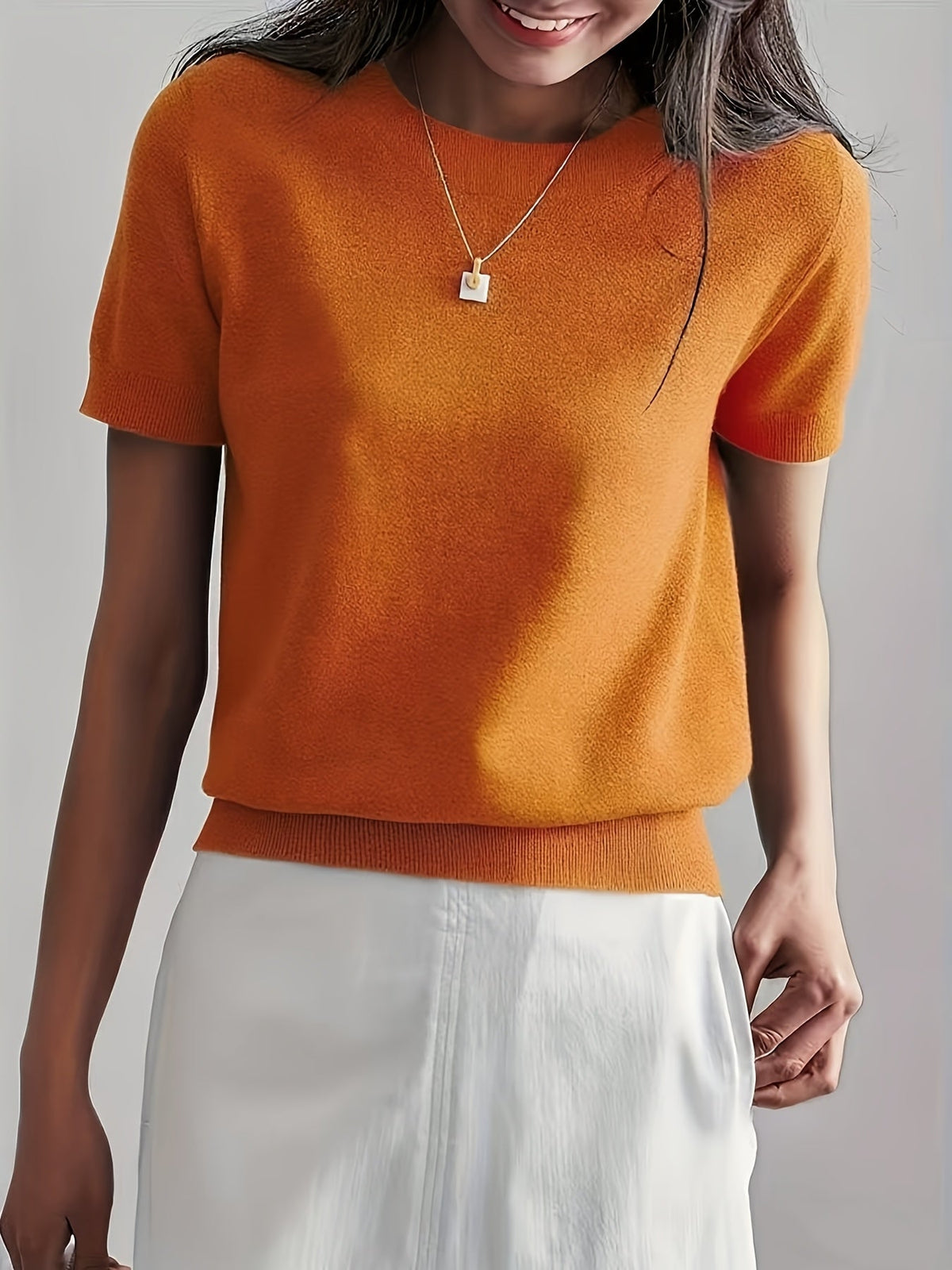 Women's Minimalist Solid Color Short Sleeve Pullover Top Round Neck High Elasticity Knit Tee - Casual Lightweight Everyday Basic for Spring Summer Outdoor Wear