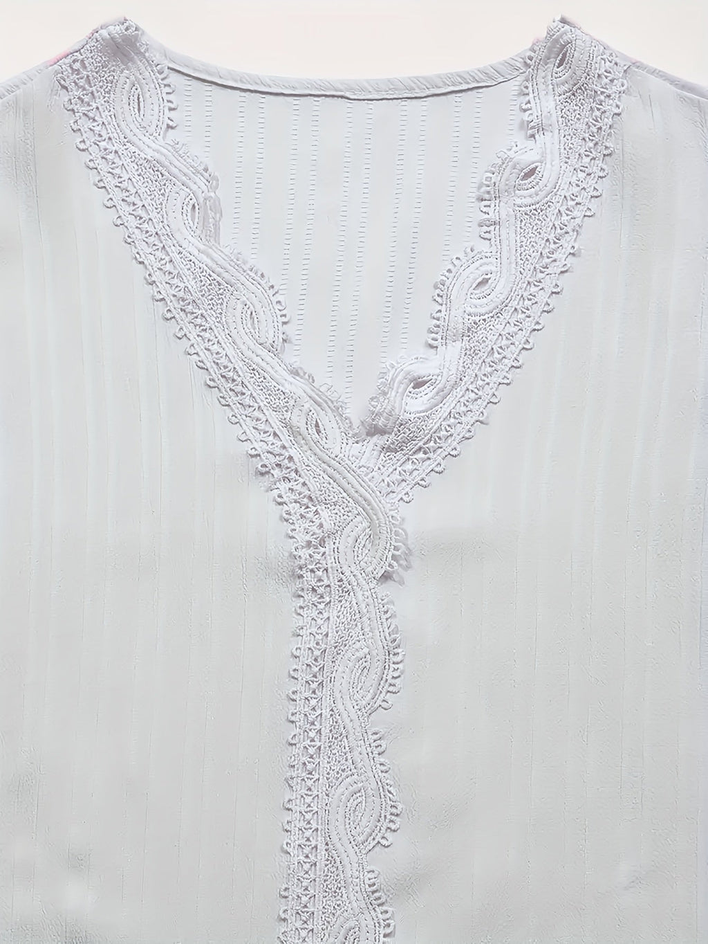 Women's Elegant Lace Texture V-Neck Short Sleeve Blouse Lightweight Breathable Spring Summer Casual Shirt Machine Washable White S-XXL