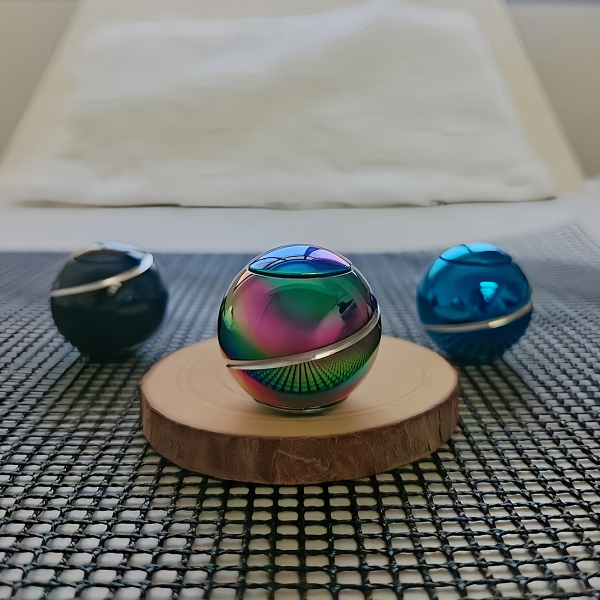 Fingertip Gyroscope Rotating Ball Toy High Speed Dual Bearing Desktop Fidget Skill Toy Party Gift Iridescent Blue Black