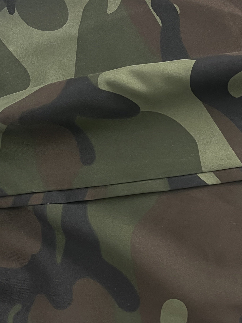Women's Camo Cargo Pants – Lightweight Breathable Hiking Outdoor Casual Long Pants Multi-Pocket Elastic Waist XS-XXL Camouflage